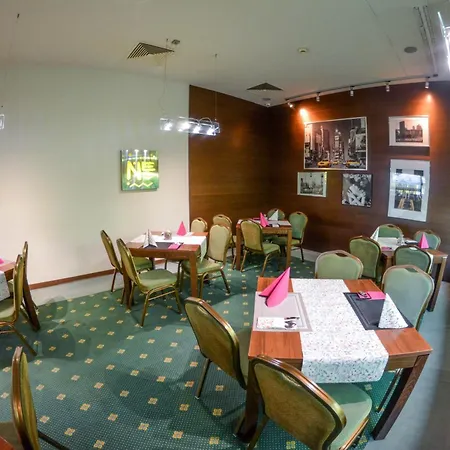 新酒店 酒店 Tarnowskie Góry