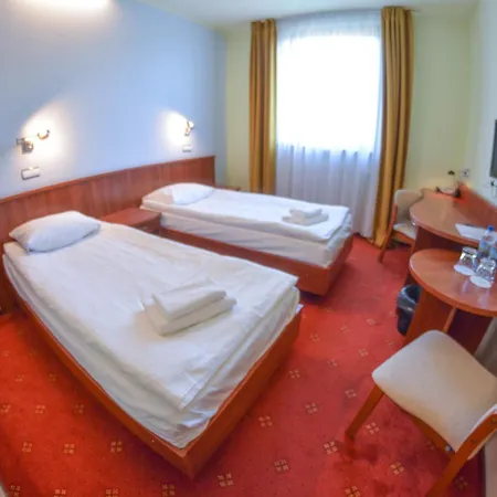 新酒店 3* Tarnowskie Góry
