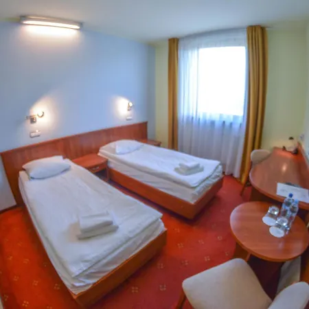 新酒店 3* Tarnowskie Góry